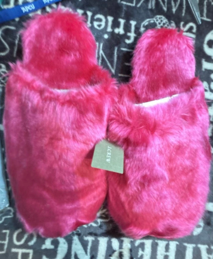 Womens M Pink Slip On Slippers Casual House Shoes size L