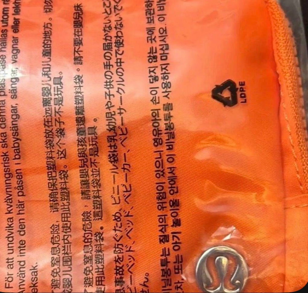 Lululemon Everywhere Belt Bag 1L Orange