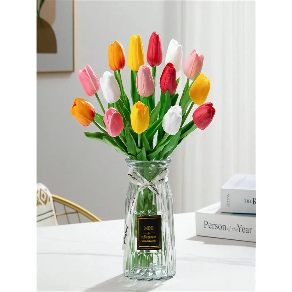 A Set of 6 Artificial Tulips, Suitable for Home Decoration, Anniversary Desktop Flower Decoration, Realistic Fake Tulip Flowers